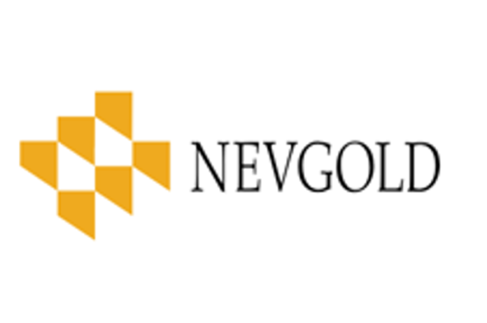 Nevgold Corp. (‘NevGold’ or the ‘Company’) (TSXV:NAU,OTC:NAUFF) (OTCQX:NAUFF) (Frankfurt:5E50) is pleased to announce positive, consistent antimony (‘Sb’) and gold (‘Au’) pit sampling results from the historical gold leach pads at its Limousine Butte Project (the ‘Project’, ‘Limo Butte’) in Nevada. The historical gold leach pads were from mining operations in 1989-1990, which had no focus on antimony in a significantly lower gold price environment at less than US$400oz of gold. The historical leach pads are an opportunity for potential near-term antimony production. Based on historical records, it is estimated that between 2.4 million to 3.0 million tonnes of previously mined material exists on the leach pads at surface with positive, consistent antimony and gold grades based on NevGold sampling.
<strong>Key Highlights </strong>
<strong>Large quantities of previously mined material with significant antimony at surface</strong> in historical Crushed and Run of Mine (‘ROM’) gold leach pads <strong>are an opportunity for near-term antimony production</strong>:
2025 metallurgical testwork showed acid leaching with <strong>antimony recoveries up to 92%</strong>
Antimony recovery has <strong>minimal to no impact on gold recovery;</strong> the gold in the historical leach pads could also be recovered in the future after antimony processing is completed
Acid Leaching is being reviewed as the preferred metallurgical process for antimony as there is currently no reliance on downstream processing at third-party smelters or refineries; the acid leaching scenario would produce antimony metal at site through a conventional leaching scenario, which has many similarities to Solvent Extraction-Electrowinning (SX/EW) used for oxide copper in the copper industry
Antimony is one of the <strong>highest priority Critical Minerals due to its strategic importance and military applications</strong>; Limo Butte is a <strong>brownfield mine site located in the State of Nevada with near-surface, high-grade antimony mineralization</strong>
Historical leach pads provide opportunity for <strong>near-term antimony production</strong>
The larger commercial gold-antimony opportunity can be advanced and developed in parallel to the historical leach pad opportunity, including drilling, metallurgical testwork, and the preparation of a Mineral Resource Estimate (‘MRE’) at Resurrection Ridge (including high-grade antimony Bullet Zone discovery made in 2025) and Cadillac Valley
A staged project development approach offers various potential development scenarios over the next 12-24 months which may achieve near-term production and cash flow
<strong>Limo Butte Planned 2025-2026 Activities / Status Update</strong>NevGold will continue its active exploration program at Limo Butte including:
Evaluating the historical geological database with focus on gold and antimony <strong>(completed)</strong>;
Advancing metallurgical testwork <strong>(Phase II completed)</strong>;
Continuing to drill test gold-antimony targets <strong>(ongoing, 30 drillholes completed to date)</strong>;
Advancing the Crushed and Run of Mine (‘ROM’) leach pads to near-term antimony production <strong>(Phase I sampling completed, Company will immediately commence sonic drilling and metallurgical testwork)</strong>;
Completing initial gold-antimony Mineral Resource Estimate (MRE) <strong>(in progress)</strong>.
<strong>NevGold CEO, Brandon Bonifacio, comments: </strong><em>‘We are extremely excited about the significant positive development around the Phase I pit sampling program of the historically mined gold leach pads at Limo Butte, as </em><strong><em>these results de-risk and rapidly advance the potential for near-term antimony production at the Project</em></strong><em>. As Limo Butte is a brownfield mine site, one key advantage is having a large amount of historically mined material already on surface in the leach pads that had a previous focus only on gold mineralization. </em><strong><em>There are a number of development scenarios that become viable with the addition of leach pad material, and all scenarios are being evaluated. We have the opportunity to be one of the near-term solutions to the United States building a fully vertically integrated antimony supply chain</em></strong><em>.’</em>
<strong>Bonifacio continues</strong>:<em> ‘In parallel with advancing the historical leach pad opportunity, we are also </em><strong><em>progressing the larger commercial gold-antimony mining operation at the Project with drilling, metallurgical test work, and a planned gold-antimony MRE</em></strong><em> at Resurrection Ridge (including the high-grade antimony-gold Bullet discovery made in 2025) and Cadillac Valley. This offers the Company </em><strong><em>significant optionality as we look to advance Limo Butte to a production and cash-flow scenario</em></strong><em>.’</em>
<em>Figure 1 – Historical gold leach pads and summary of Phase 1 pit sampling antimony results. The results show consistent antimony grade throughout both the Crushed and ROM pads. The historically mined leach pads have material at surface that was previously mined and crushed with strong antimony-gold potential. </em><em>To view image please click here</em>
<em>Figure 2 – Historical gold leach pads and summary of Phase 1 pit sampling gold results. The results show consistent gold grade throughout both the Crushed and ROM pads. The historically mined leach pads have material at surface that was previously mined and crushed with strong antimony-gold potential. </em><em>To view image please click here</em>
<em>Figure 3 – Resurrection Ridge target area with the historically mined Golden Butte pit gold leach pads. </em><em>To view image please click here</em>
<strong>Table 1: Leach Pad Sample Pit Results</strong>
<strong>Sample Pit ID*</strong>
<strong>% Sb</strong>
<strong>g/t Au</strong>
LBCP-01
0.24%
0.29
LBCP-02
0.19%
0.25
LBCP-03
0.17%
0.24
LBCP-04
0.23%
0.39
LBCP-05
0.24%
0.27
LBCP-06
0.27%
0.36
LBCP-07
0.26%
0.36
LBCP-08
0.42%
0.34
LBCP-09
0.44%
0.51
LBCP-10
0.22%
0.31
LBCP-11
0.35%
0.38
LBCP-12
0.29%
0.36
LBCP-13
0.23%
0.27
LBCP-14
0.25%
0.37
LBCP-15
0.27%
0.41
<strong>Average Crushed Pad</strong>
<strong>0.27%</strong>
<strong>0.34</strong>
LBRP-01
0.14%
0.14
LBRP-02
0.10%
0.06
LBRP-03
0.74%
0.22
LBRP-04
0.14%
0.13
LBRP-05
0.12%
0.07
LBRP-06
0.15%
0.20
LBRP-07
0.16%
0.20
LBRP-08
0.75%
0.16
LBRP-09
0.37%
0.20
LBRP-10
0.15%
0.13
LBRP-11
0.22%
0.28
LBRP-12
0.24%
0.27
LBRP-13
0.25%
0.21
LBRP-14
0.81%
0.27
<strong>Average ROM Pad</strong>
<strong>0.31%</strong>
<strong>0.18</strong>
<em>*Sample pits were dug to approximately 3.5 meters deep on the top of the leach pad and approximately 2.5 meters deep on the side slopes using an excavator.</em>
<strong>US Executive Order – Announced March 20, 2025</strong>The Company is pleased to report the sweeping <strong>Executive Order</strong><strong> to strengthen American mineral production and reduce U.S. reliance on foreign nations for its mineral supply</strong>. Antimony (Sb) has been identified as an important <strong>‘Critical Mineral’ in the United States</strong> essential for national security, clean energy, and technology applications, <strong>yet limited domestic mine supply currently exists.</strong>
The Executive Order invokes the use of the Defense Production Act as part of a broad United States (‘US’) Government effort to expand domestic minerals production on national security grounds. As it relates to project permitting, the Order states that it will ‘identify priority projects that can be immediately approved or for which permits can be immediately issued, and take all necessary or appropriate actions…to expedite and issue the relevant permits or approvals.’ Furthermore, the Order includes provisions to accelerate access to private and public capital for domestic projects, including the creation of a ‘dedicated mineral and mineral production fund for domestic investments’ under the Development Finance Corporation (‘DFC’).
This decisive action by the US Government highlights the urgent need to expand domestic minerals output to support supply chain security in the United States. This important Order will help revitalize domestic mineral production by improving the permitting process and providing financial support to qualifying domestic projects.
<strong>Importance of Antimony</strong>Antimony is considered a ‘Critical Mineral’ by the United States based on the U.S. Geological Survey’s 2022 list (U.S.G.S. (2022)). ‘Critical Minerals’ are metals and non-metals essential to the economy and national security. Antimony is utilized in all manners of military applications, including the manufacturing of armor piercing bullets, night vision goggles, infrared sensors, precision optics, laser sighting, explosive formulations, hardened lead for bullets and shrapnel, ammunition primers, tracer ammunition, nuclear weapons and production, tritium production, flares, military clothing, and communication equipment. Other uses include technology (semi-conductors, circuit boards, electric switches, fluorescent lighting, high quality clear glass and lithium-ion batteries) and clean-energy storage.
Globally, approximately 90% of the world’s current antimony supply is produced by China, Russia, and Tajikistan. Beginning on September 15, 2024, China, which is responsible for nearly half of all global mined antimony output and dominates global refinement and processing, announced that it will restrict antimony exports. In December-2024, China explicitly restricted antimony exports to the United States citing its dual military and civilian uses, which further exacerbated global supply chain concerns. (Lv, A. and Munroe, T. (2024)) The U.S. Department of Defense (‘DOD’) has designated antimony as a ‘Critical Mineral’ due to its importance in national security, and governments are now prioritizing domestic production to mitigate supply chain disruptions. Projects exploring antimony sources in North America play a key role in addressing these challenges.
Perpetua Resources Corp. (‘Perpetua’) has the most advanced domestic gold-antimony project in the United States. Perpetua’s project, known as Stibnite, is located in Idaho approximately 130 km northeast of NevGold’s Nutmeg Mountain and Zeus projects. Positive advancements at Stibnite including technical development and permitting has led to US$75 million in Department of Defense (‘DOD’) awards, over $1.8 billion in indicative financing from the Export Import Bank of the United States (‘US EXIM’) (<em>see Perpetua Resources News Release from April 8, 2024</em>) (Perpetua Resources. (2025)), and recent strategic investments of US$180 million from Agnico-Eagle Mines Limited (‘Agnico’) and US$75 million from JPMorganChase’s $1.5 trillion Security and Resiliency Initiative. (<em>see Perpetua Resources News Release from October 27, 2025</em>)
<em>Figure 4 – Limousine Butte Land Holdings and District Exploration Activity </em><em>To view image please click here</em>
<strong>ON BEHALF OF THE BOARD</strong>
<strong><em>‘Signed’</em></strong>
<strong>Brandon Bonifacio, President & CEO </strong>
For further information, please contact Brandon Bonifacio at bbonifacio@nev-gold.com, call 604-337-4997, or visit our website at www.nev-gold.com.
<strong><em>Sampling Methodology, Quality Control and Quality Assurance</em></strong>NevGold QA/QC protocols are followed on the Project and include insertion of duplicate, blank and standard samples in all drill holes. Drill, surface, and pit samples are sent to ISO 17025 certified American Assay Labs in Reno, Nevada. A 30g gold fire assay and multi-elemental analysis ICP-OES method were completed.
The pit sampling was conducted by Greg French, the Company’s Vice President, Exploration, who is NevGold’s Qualified Person (‘QP’) under National Instrument 43-101.
Technical information contained in this news release has been reviewed and approved by Greg French, CPG, the Company’s Vice President, Exploration, who is NevGold’s Qualified Person (‘QP’) under National Instrument 43-101 and responsible for technical matters of this release.
<strong>About the Company</strong>NevGold is an exploration and development company targeting large-scale mineral systems in the proven districts of Nevada and Idaho. NevGold owns a 100% interest in the Limousine Butte and Cedar Wash gold projects in Nevada, and the Nutmeg Mountain gold project and Zeus copper project in Idaho.
<strong>Neither the TSX Venture Exchange nor its Regulation Services Provider (as that term is defined in the policies of the TSX Venture Exchange) accepts responsibility for the adequacy or accuracy of this release.</strong>
<strong><em>Cautionary Note Regarding Forward Looking Statements</em></strong>
<em>This news release contains forward-looking statements that are based on the Company’s current expectations and estimates. Forward-looking statements are frequently characterized by words such as ‘plan’, ‘expect’, ‘project’, ‘intend’, ‘believe’, ‘anticipate’, ‘estimate’, ‘suggest’, ‘indicate’ and other similar words or statements that certain events or conditions ‘may’ or ‘will’ occur. Forward-looking statements include, but are not limited to, the proposed work programs at Limousine Butte, the exploration potential at Limousine Butte, and the completion of future potential project milestones such as the potential Mineral Resource Estimate (‘MRE’). Such forward-looking statements involve known and unknown risks, uncertainties and other factors that could cause actual events or results to differ materially from estimated or anticipated events or results implied or expressed in such forward-looking statements. Such risks include, but are not limited to, general economic, market and business conditions, and the ability to obtain all necessary regulatory approvals. There is some risk that the forward-looking statements will not prove to be accurate, that the management’s assumptions may not be correct or that actual results may differ materially from such forward-looking statements. Accordingly, readers should not place undue reliance on the forward-looking statements. Any forward-looking statement speaks only as of the date on which it is made and, except as may be required by applicable securities laws, the Company disclaims any intent or obligation to update any forward-looking statement, whether as a result of new information, future </em><em>events or results or otherwise. Forward-looking statements are not guarantees of future performance and accordingly undue reliance should not be put on such statements due to the inherent uncertainty therein.</em>
<strong>References</strong>
Blackmon, D. (2021) <em>Antimony: The Most Important Mineral You Never Heard Of.</em> Article Prepared by Forbes.
Kurtenbach, E. (2024) <em>China Bans Exports to US of Gallium, Germanium, Antimony in response to Chip Sanctions</em>. Article Prepared by AP News.
Lv, A. and Munroe, T. (2024) <em>China Bans Export of Critical Minerals to US as Trade Tensions Escalate</em>. Article Prepared by Reuters.
Lv, A. and Jackson, L. (2025) <em>China’s Curbs on Exports of Strategic Minerals</em>. Article Prepared by Reuters.
Perpetua Resources. (2025) <em>Antimony Summary</em>. Articles and Videos Prepared by Perpetua Resources.
Sangine, E. (2022) <em>U.S. Geological Survey, Mineral Commodity Summaries, January 2023</em>. Antimony Summary Report prepared by U.S.G.S
U.S.G.S. (2022) <em>U.S. Geological Survey Releases 2022 List of Critical Minerals</em>. Reported Prepared by U.S.G.S
News Provided by GlobeNewswire via QuoteMedia
This post appeared first on investingnews.com